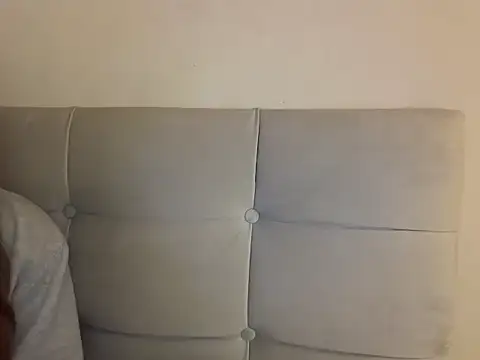 skyejde online show from October 27, 10:25 pm