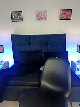  michonne  online show from March 11, 7:58 pm