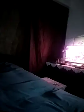 Snapshot of ChrisBWDbek chatting on October 9, 12:30 am ChrisBWDbek online show from October 9, 12:30 am