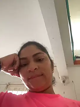 Snapshot of Tana_latin chatting on February 14, 3:05 pm Tana latin online show from February 14, 3:05 pm