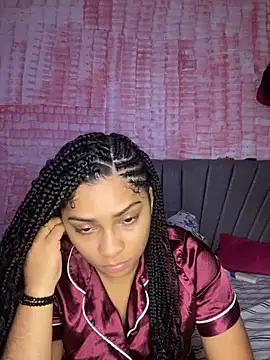 Snapshot of Tana_latin chatting on February 28, 2:42 am Tana latin online show from February 28, 2:42 am