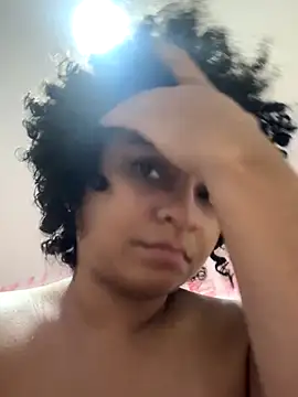 Snapshot of Tana_latin chatting on November 21, 1:04 am Tana latin online show from November 21, 1:04 am