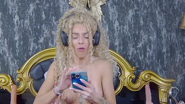 PlayfulShow online show from February 12, 2:10 pm