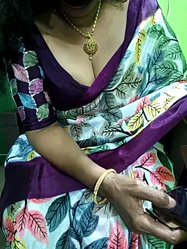 niiveditha online show from September 13, 3:12 pm