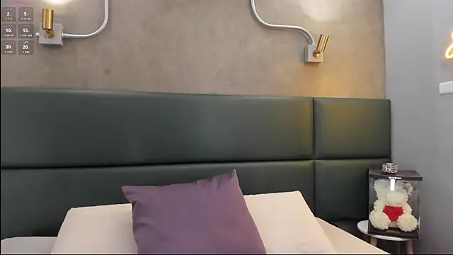 Zoee monroe online show from February 8, 4:36 pm