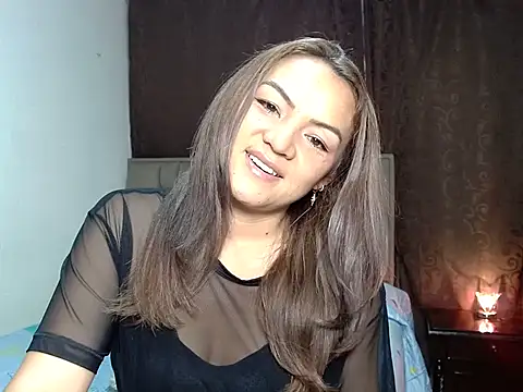 PenelopeMist online show from April 14, 3:23 am