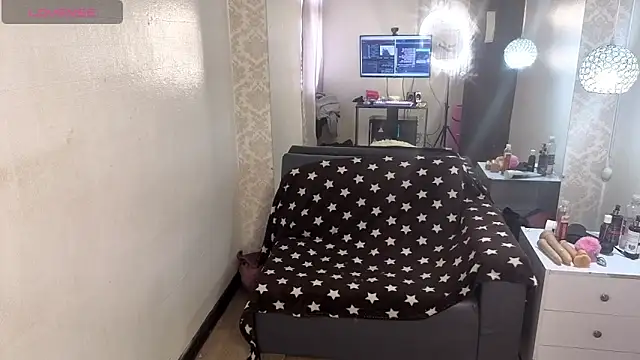 lizha milf online show from November 23, 7:57 pm