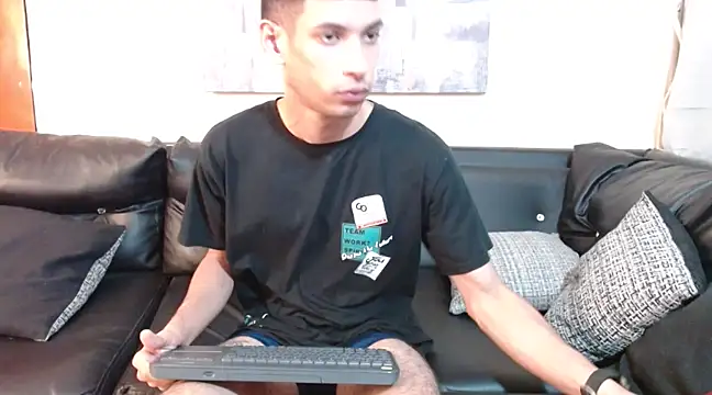 biigjhonny online show from March 5, 6:33 am