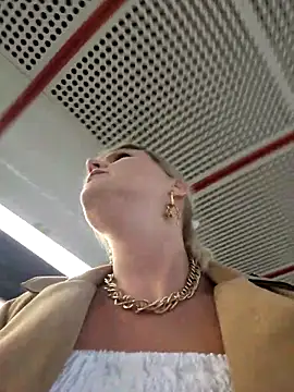 Sexybiene969 online show from September 10, 3:56 pm