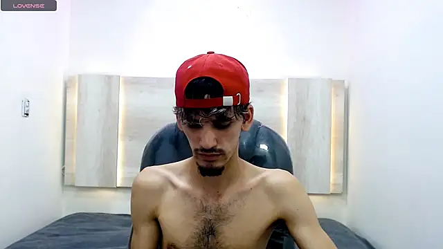 Dirty Kingg online show from February 17, 8:36 pm