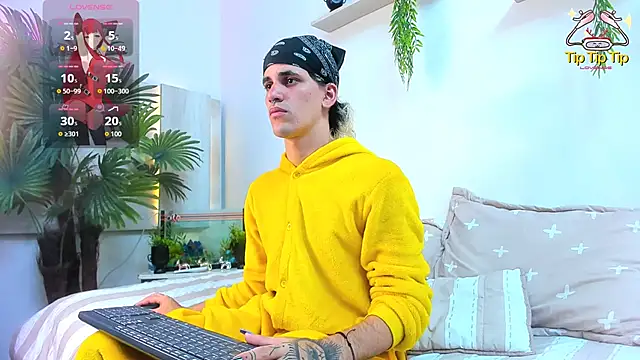 Dirty Kingg online show from September 15, 8:20 pm