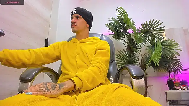 Dirty Kingg online show from September 23, 9:18 pm