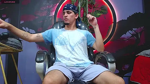 Dirty Kingg online show from November 21, 8:18 pm