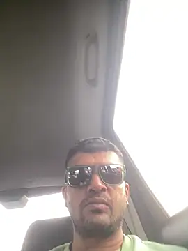 Snapshot of crazyfreaking chatting on February 19, 12:44 pm crazyfreaking online show from February 19, 12:44 pm