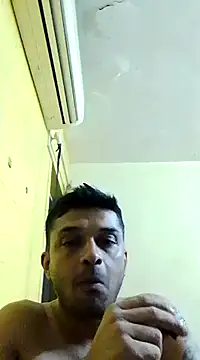 Snapshot of crazyfreaking chatting on February 28, 3:15 pm crazyfreaking online show from February 28, 3:15 pm