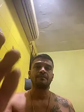 Snapshot of crazyfreaking chatting on March 16, 1:07 am crazyfreaking online show from March 16, 1:07 am