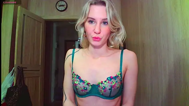 Caramel piegirl online show from January 13, 8:58 pm