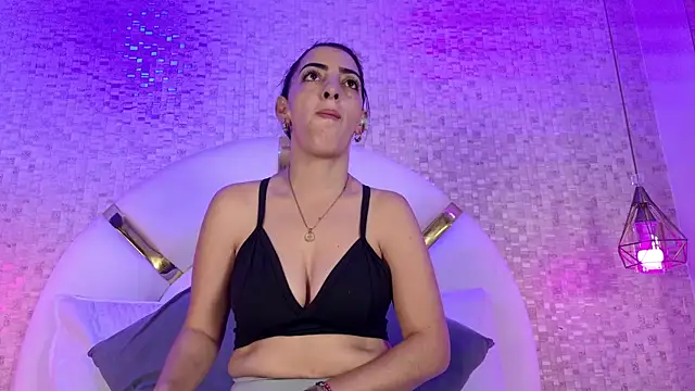 lissa palmer online show from September 12, 12:00 am