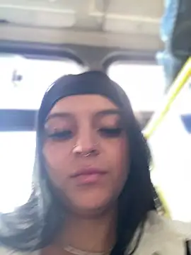 Dulce  Boyd online show from December 3, 1:31 pm