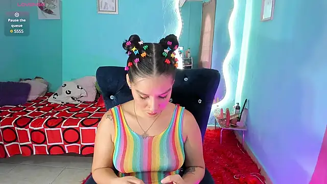 Snapshot of Abbiee_8 chatting on February 11, 9:46 pm Abbiee 8 online show from February 11, 9:46 pm