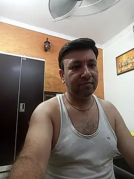 Snapshot of innocentboy1987 chatting on September 27, 7:35 am innocentboy1987 online show from September 27, 7:35 am