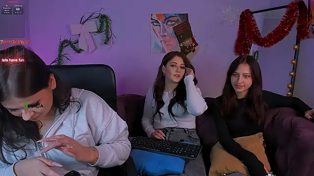 catherine kitty online show from January 8, 8:22 pm