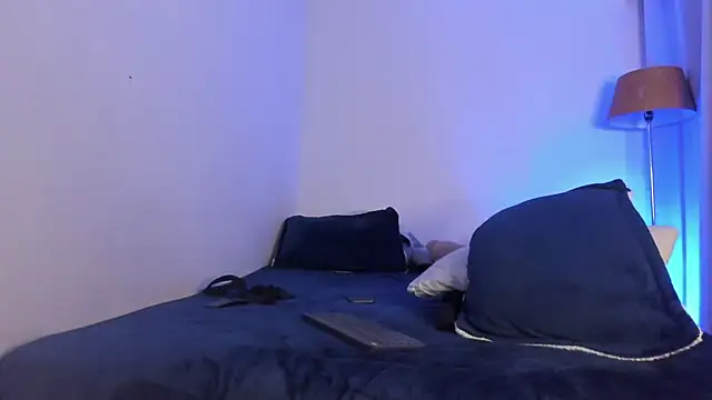 Snapshot of bakersboyssexys chatting on October 9, 1:47 am bakersboyssexys online show from October 9, 1:47 am