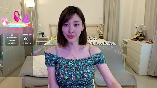 joycemilka online show from March 13, 9:54 am