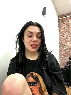 MaeveMoon online show from September 20, 4:35 am