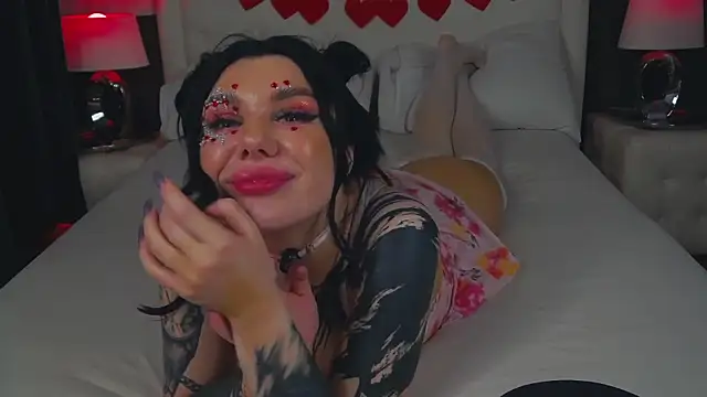 MaeveMoon online show from February 15, 6:32 am