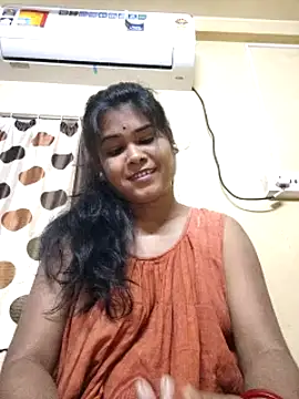 Snapshot of BOLDBEAUTY09 chatting on February 20, 1:46 am BOLDBEAUTY09 online show from February 20, 1:46 am