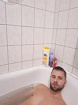 ademandjulia online show from December 3, 6:17 pm