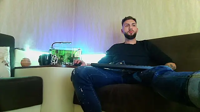 JamieNoxus online show from March 5, 12:16 am