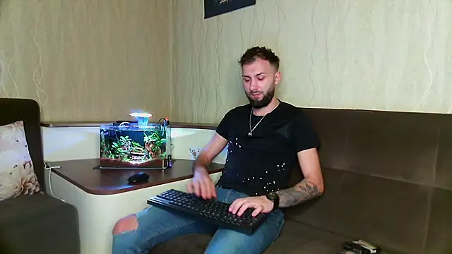 JamieNoxus online show from March 17, 6:29 am