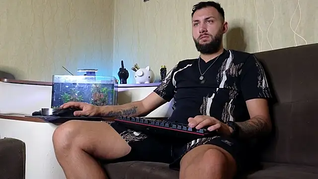 JamieNoxus online show from September 22, 6:48 am