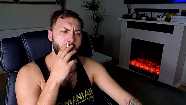 JamieNoxus online show from February 4, 6:30 am