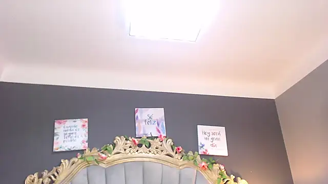 LindaBird online show from February 21, 10:48 pm