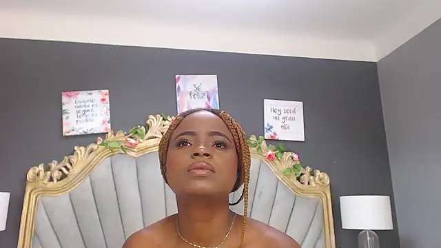 LindaBird online show from March 20, 2:32 pm