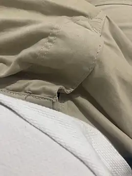 Snapshot of Sammy69hard69 chatting on February 11, 6:33 pm Sammy69hard69 online show from February 11, 6:33 pm