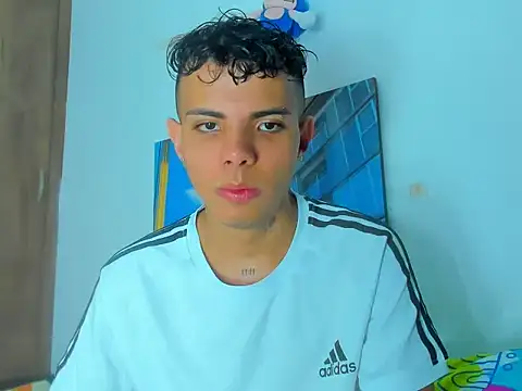 Alessandro 1610 online show from March 11, 9:02 am