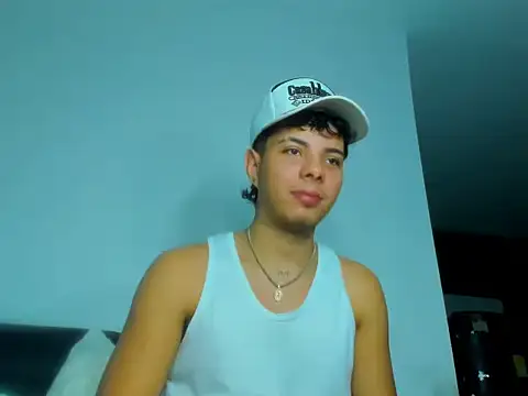 Alessandro 1610 online show from September 15, 2:44 am