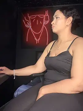 Carola-Ross online show from February 25, 5:19 am