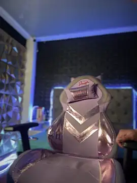 Carola-Ross online show from March 2, 2:41 am