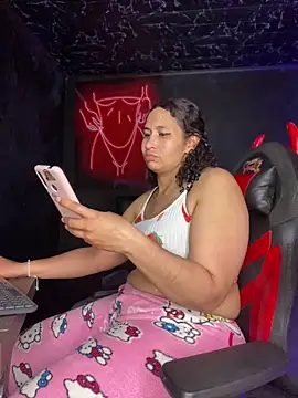 Carola-Ross online show from March 8, 9:17 am