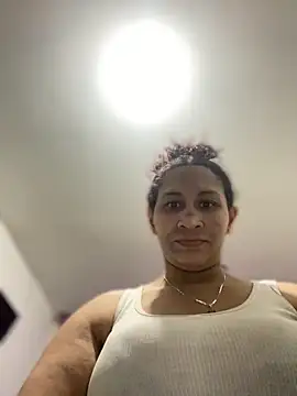 Carola-Ross online show from October 27, 6:01 pm