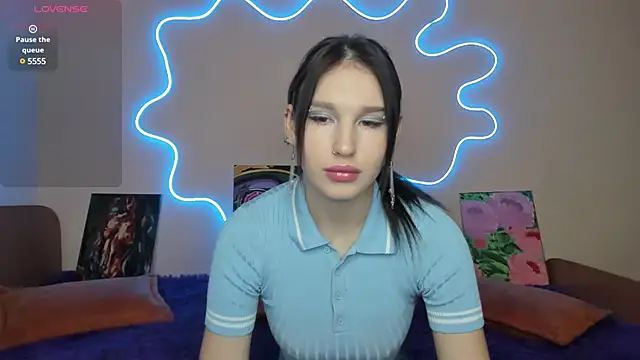 EvelinaLuu online show from February 27, 1:05 am