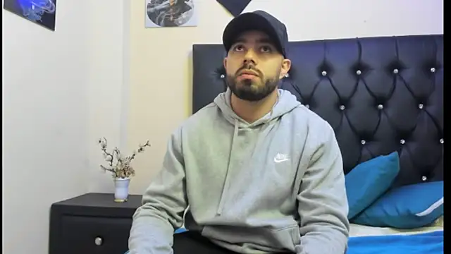 mikeblaree online show from February 28, 9:55 pm