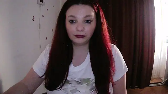 Snapshot of caty33 chatting on March 7, 2:56 pm caty33 online show from March 7, 2:56 pm