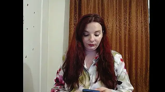 Snapshot of caty33 chatting on March 19, 4:13 pm caty33 online show from March 19, 4:13 pm