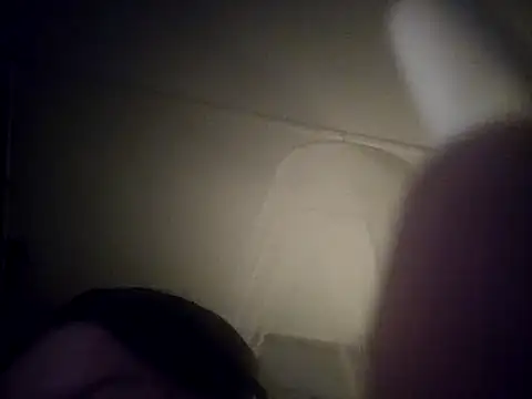 Snapshot of ShysluutGia chatting on February 12, 5:47 am ShysluutGia online show from February 12, 5:47 am